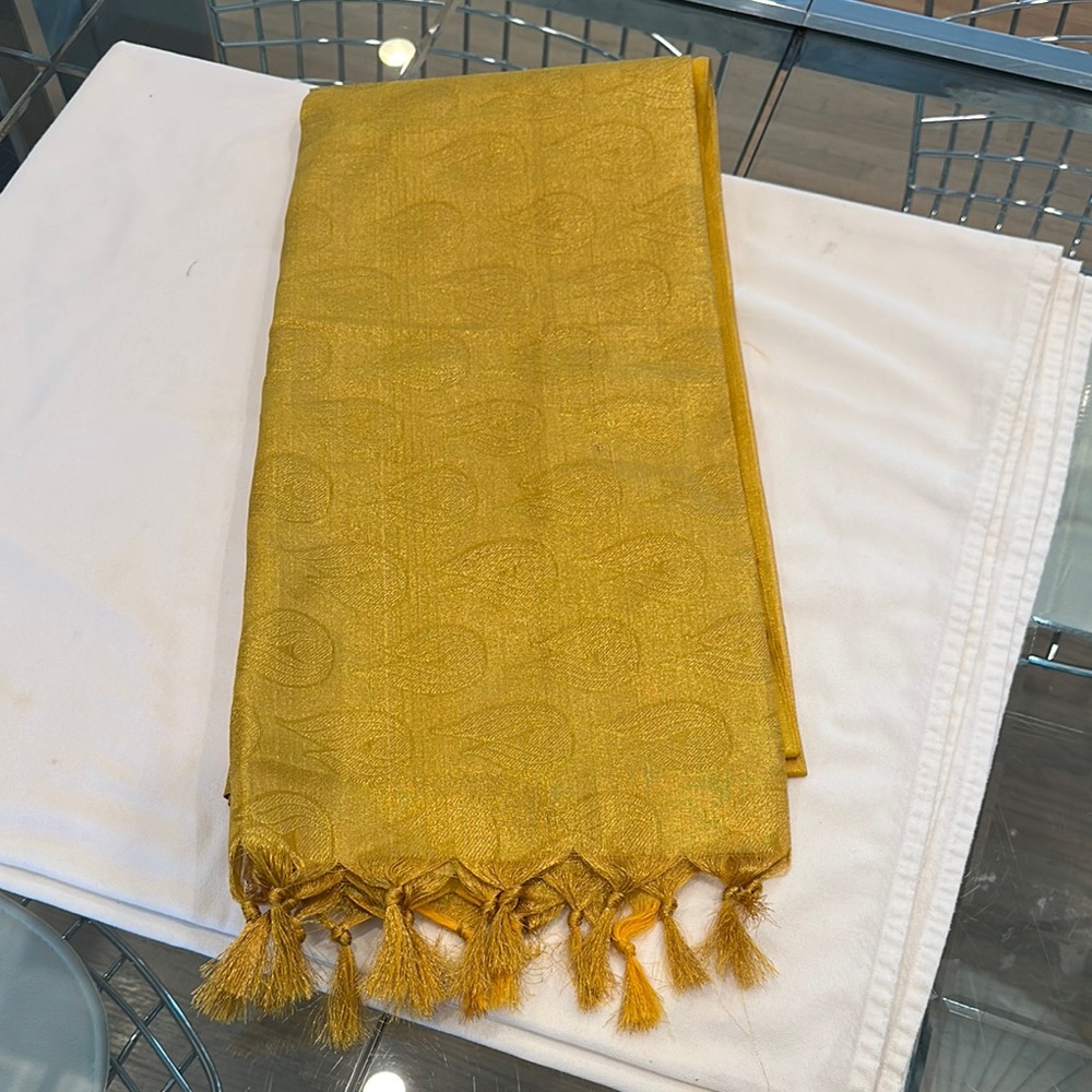 Gold Patterned Pashmina with Fringe